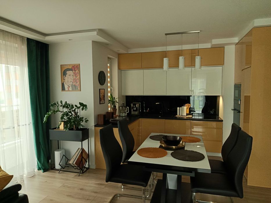 Mieszkanie 3 pokojowe 62,51 m², 2 miejsca w garażu podziemnym, Felin