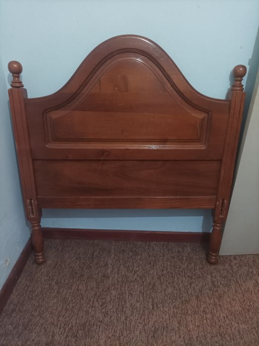 Mobília de solteiro