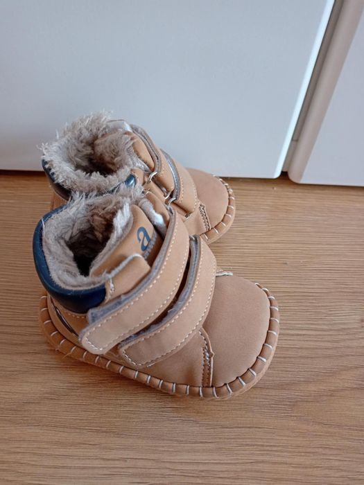 Kombinezon zimowy 80cm i buty niechodki