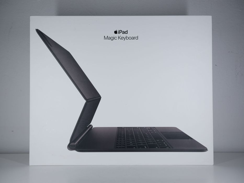 Apple Magic Keyboard  iPad Pro 12.9" (3-6 gen )  iPad Air 13" нова