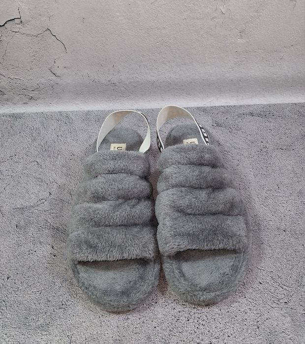 Тапки Ugg Fluff Yeah Slide пушистые босоножки сандали Tazz женские
