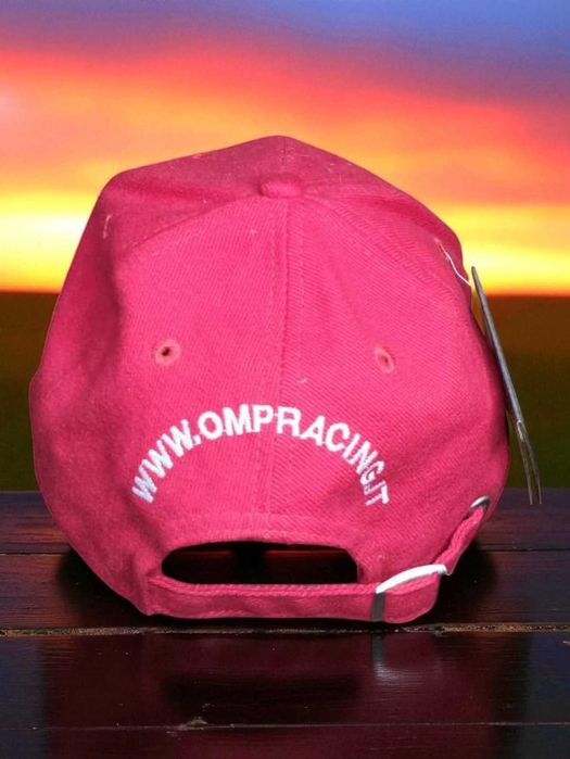 Стильна фірмова кепка OMP Racing - Створена для любителів автоспорту
