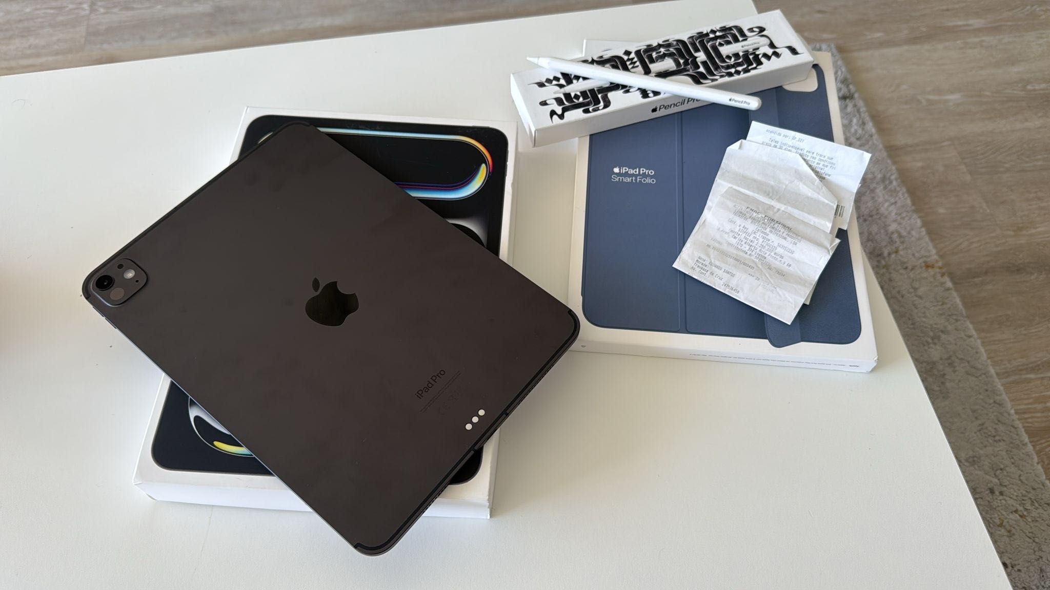 Vendo iPad Pro 11" 256Gb M4 Celular Fatura e Garantia
