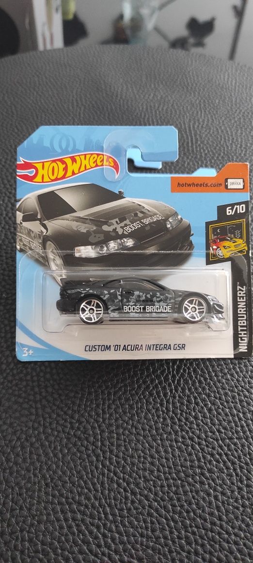 Hot Wheels Custom '01 Acura Integra GSR