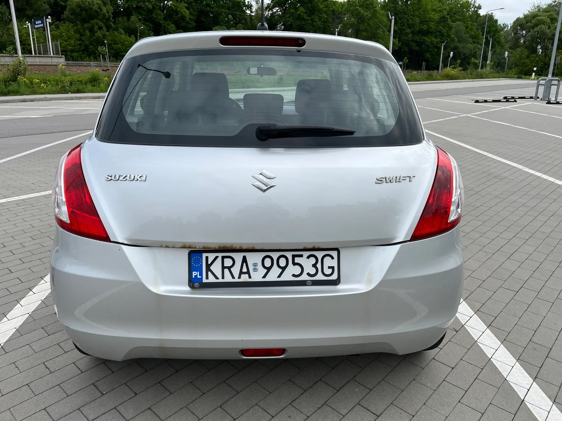 Suzuki Swift Suzuki Swift 1,2 serwisowany w ASO