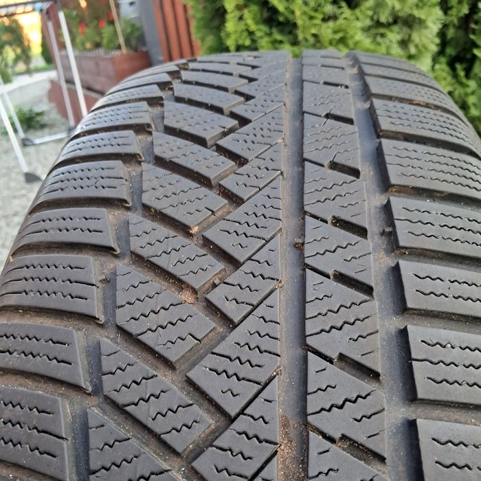 Opona Continental wintercontact ts850p