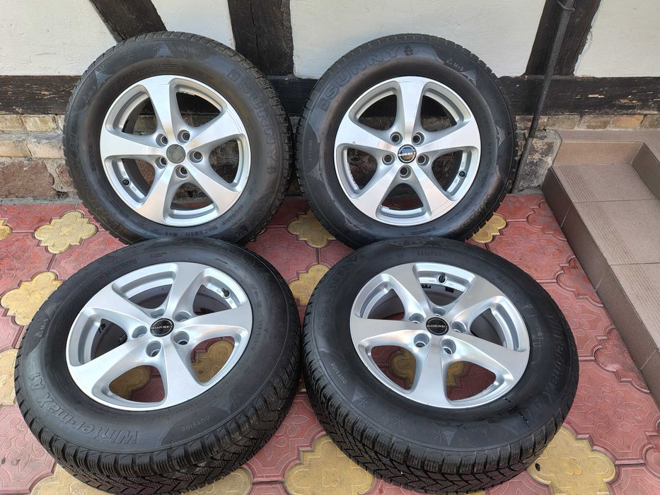 Sprzedam koła zimowe 235/60 R16 Ford, Volvo