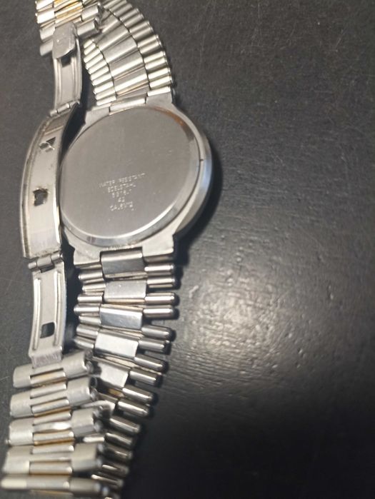 Sprzedam kwarcowy używany Niemiecki zegarek  "PRATINA" cena 60 zł