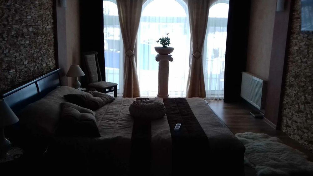 Продається будинок з 4 кімнатами в Іванівці