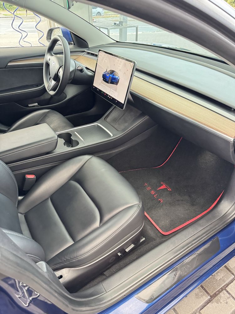 Tesla model 3 performance 2022