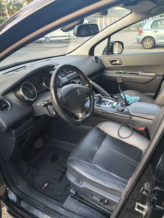 Peugeot 3008 híbrido Diesel