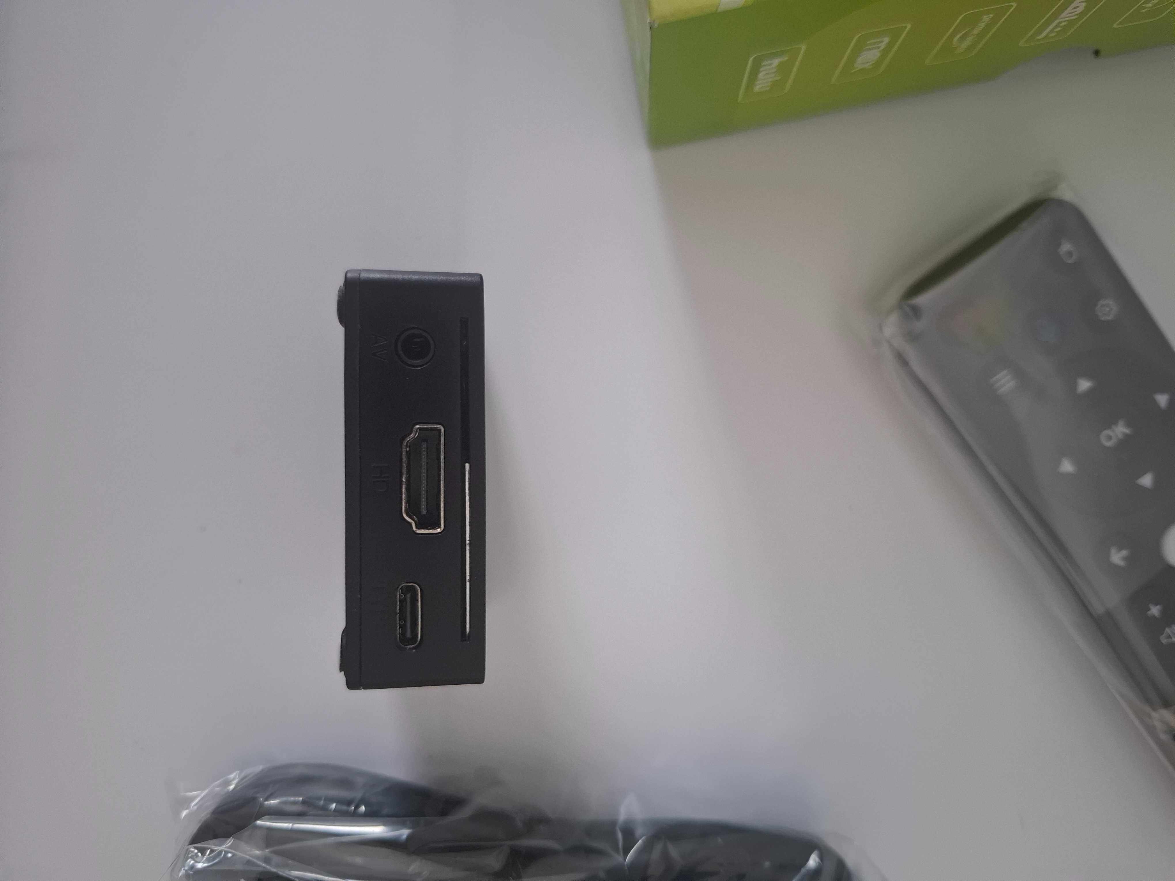 Lemon TV Mini Android TV Box, Android 12.0 TV Box, 2 GB RAM 16 GB ROM