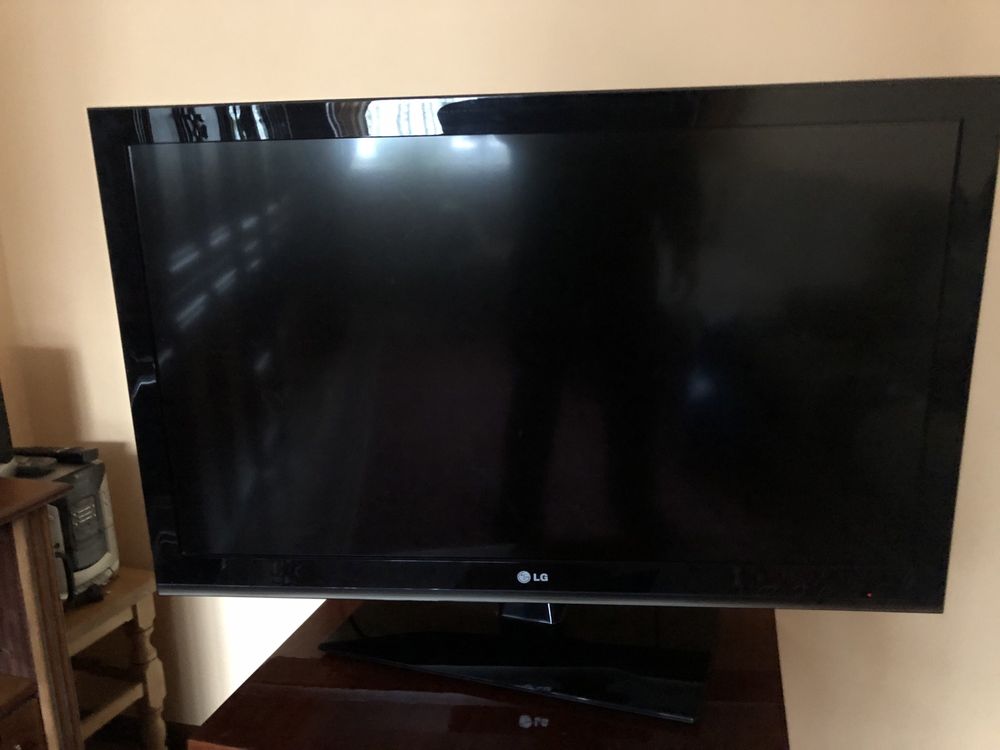 LCD телевізор  LG 42LK551