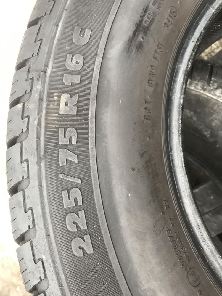 Matador 225/75r16c пара резина шини оригінал склад майже нові