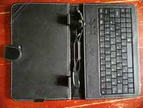 Etui z klawiaturą na tablet