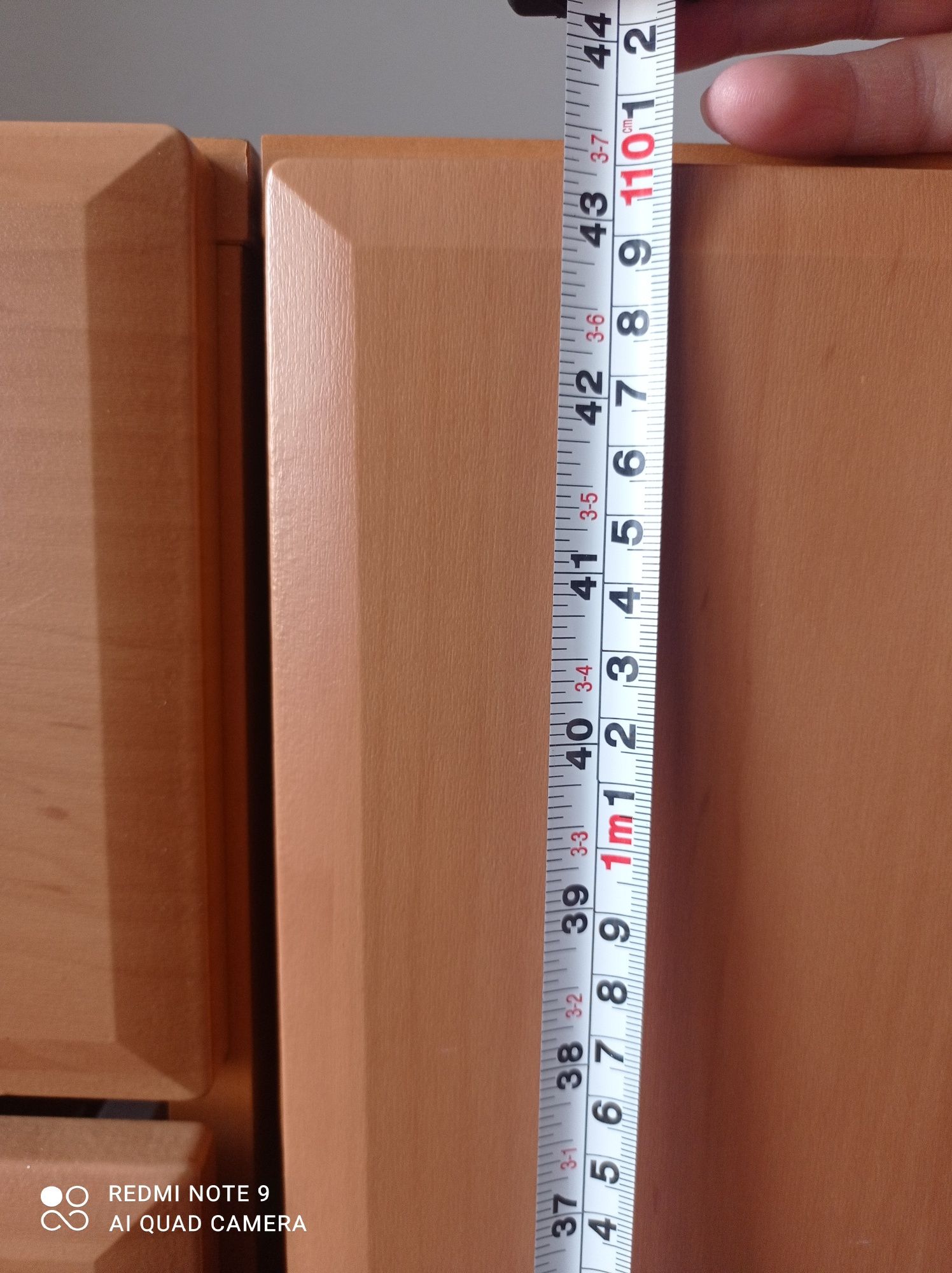 mebli do pokoju 2
Pojemny zestaw mebli do pokoju
Zestaw składa si