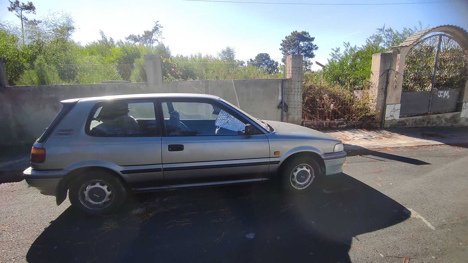 Toyota Corolla 1.3 1989 (avariado)
