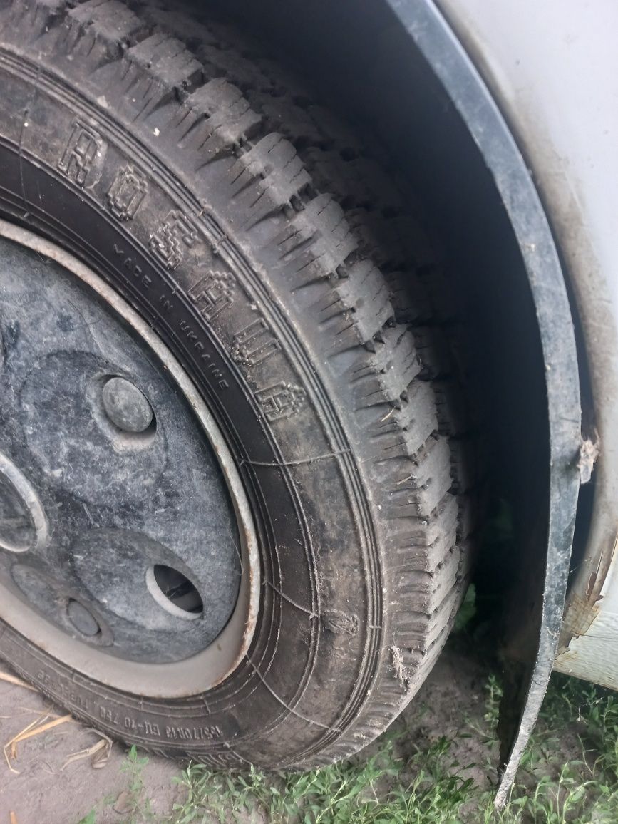Продам робочу Таврію