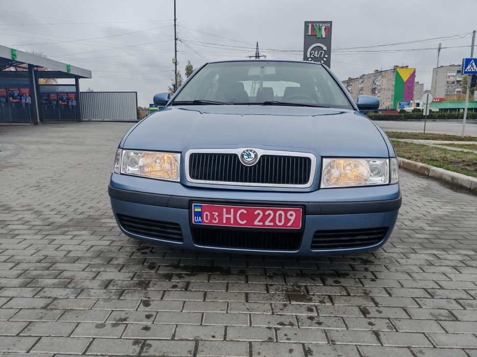 Skoda Octavia Tour 1.6 mpi бензин. 2007 рік
