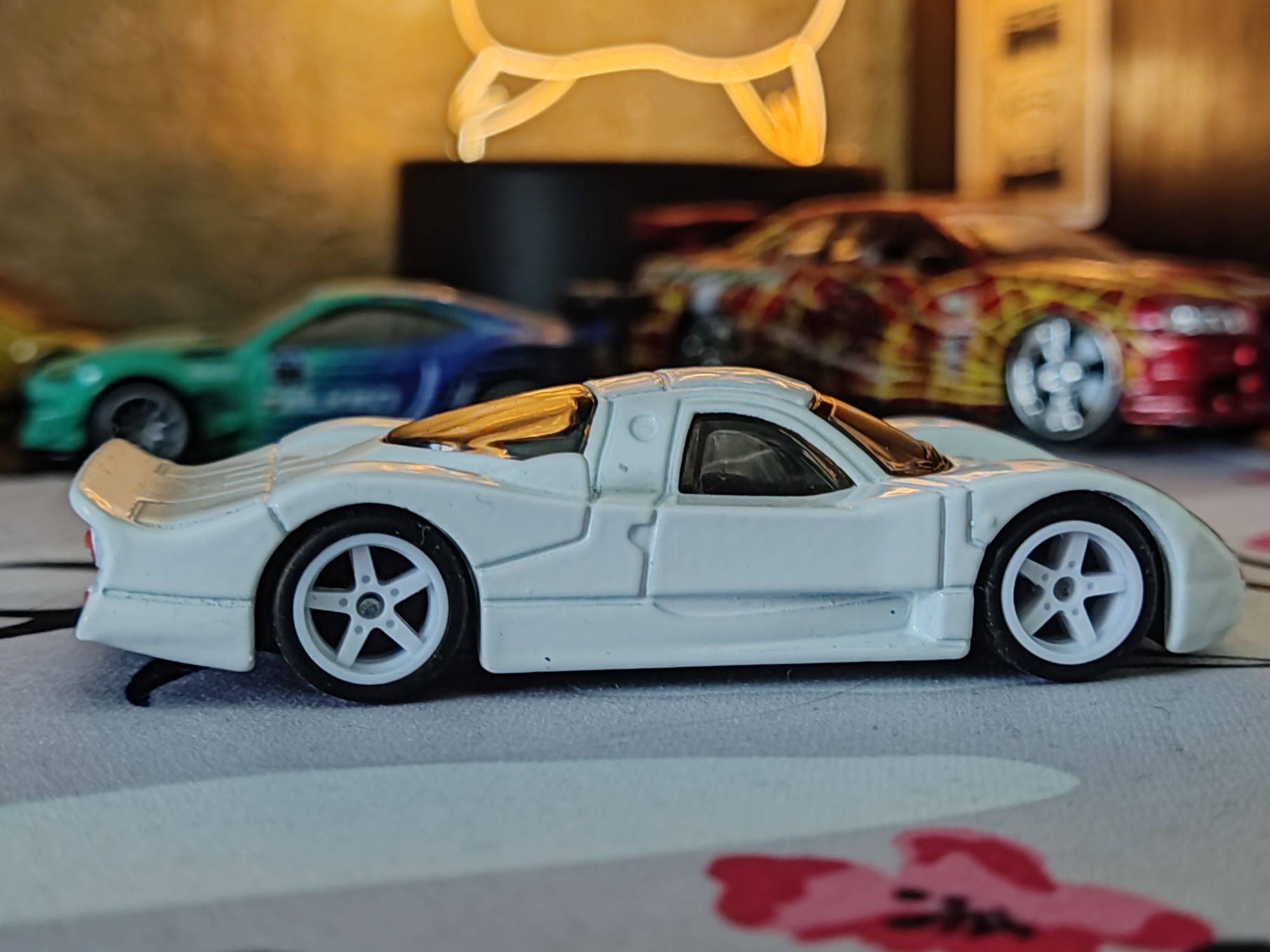 Custom 1/64 hot wheels Nissan R390 GT1