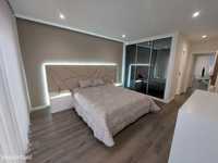 Apartamento T3 de Luxo com Garagem Box, Zona Premium