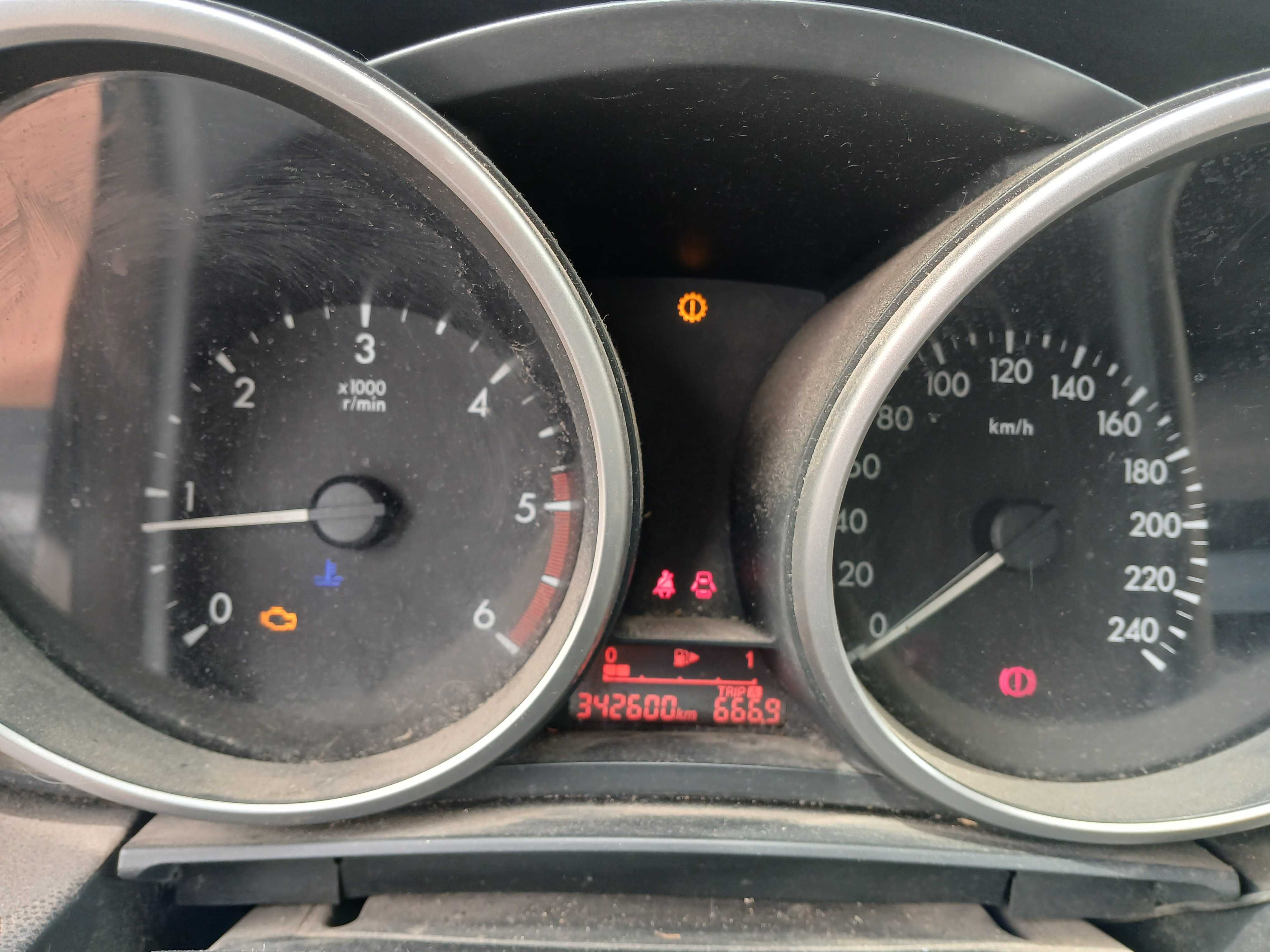Mazda 5 minivan 7 osobowy 1.6 diesel 2012r