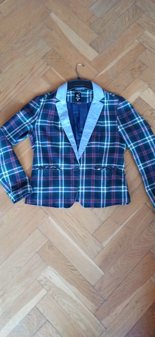 Marynarka damska w kratkę
