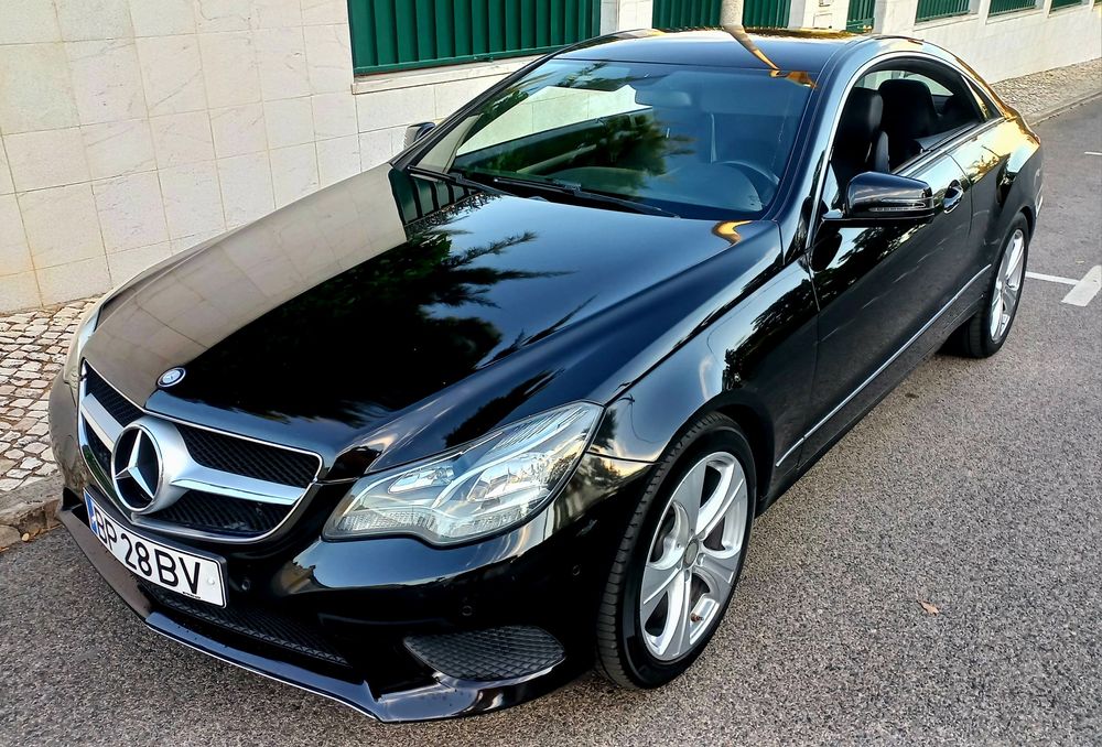 Mercedes-Benz E 200 CGI Turbo Blue Efficiency Caixa Manual