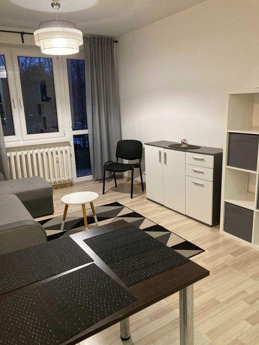 Atrakcyjne 2 pokojowe mieszkanie w Gdyni Chyloni blisko DT Chylonia