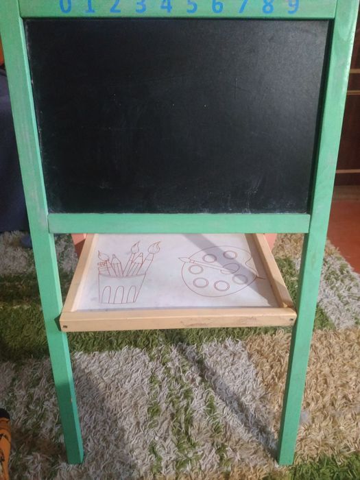 Дошка двостороння для малювання