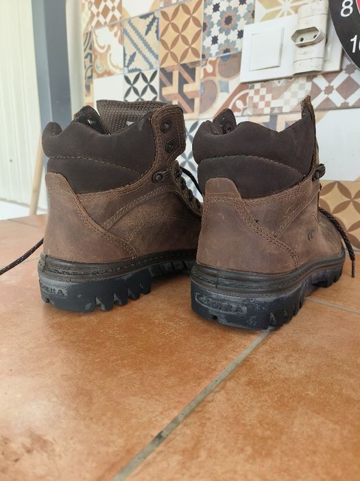 Botas proteção cabedal Cofra S3S