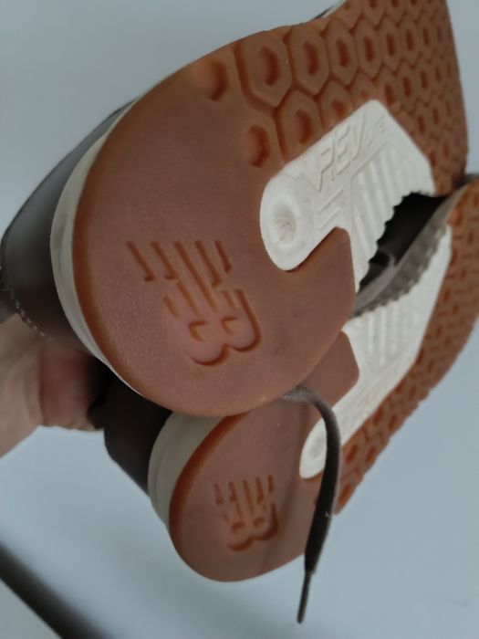 New Balance 247  r.43/44 (28 cm) buty męskie sportowe