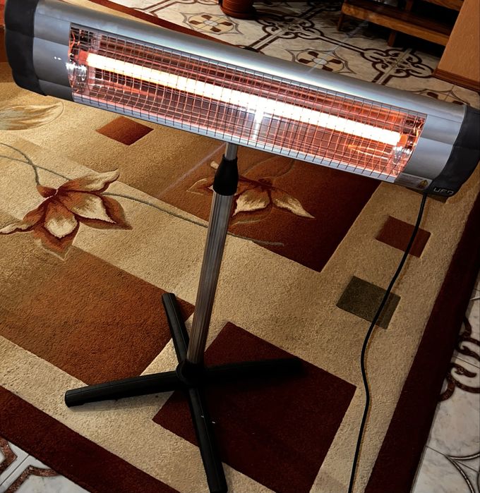 Обогреватель Ufo s 18 Уфо в комплекте со штативом