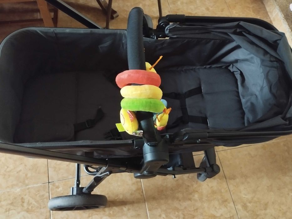 Cadeira de bebe  marca bebeconfor