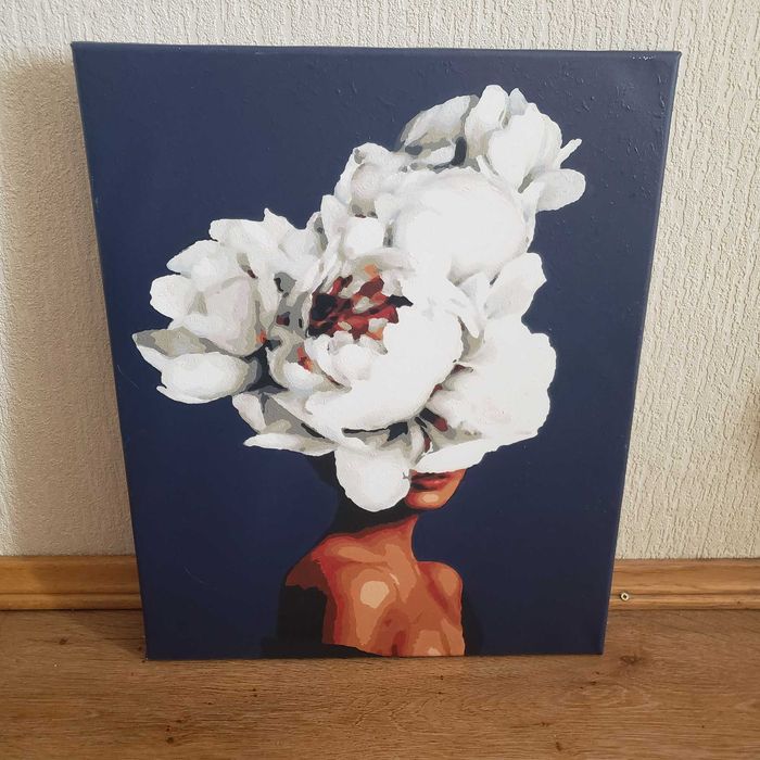 Дівчина з піонами. Готова картина по номерам