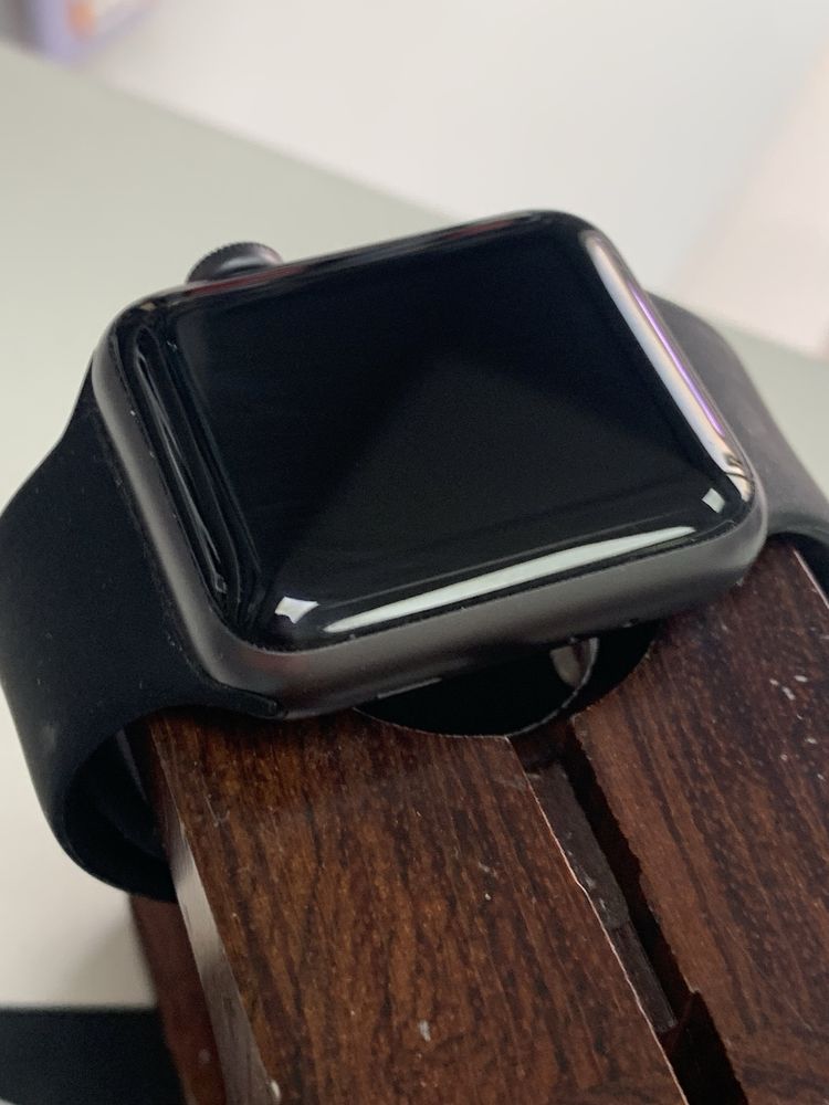 Оригінальні  Apple watch series 3 38 mm