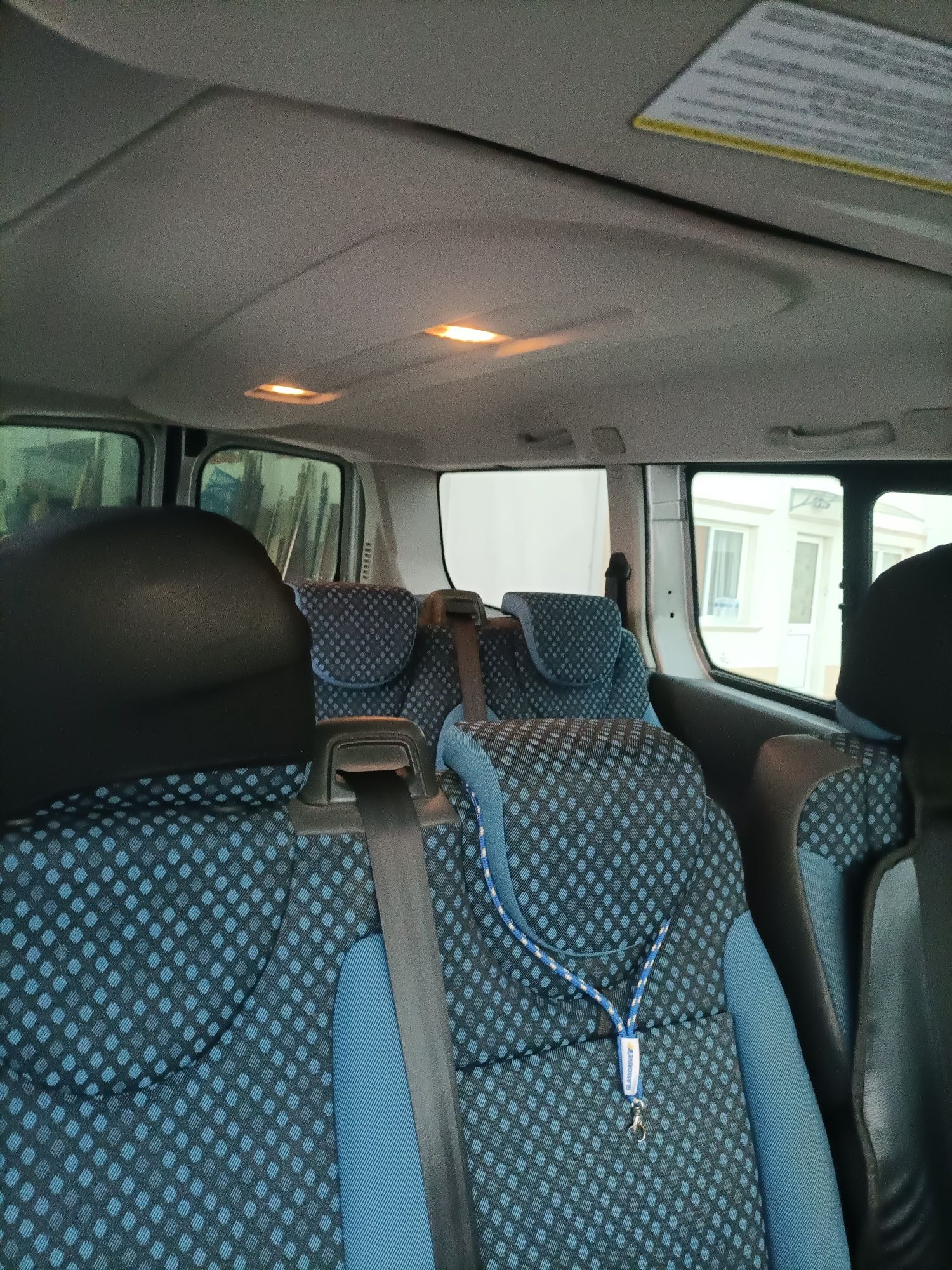 Fiat Scudo de 6 lugares