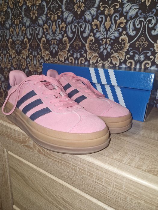 Жіночі кеди Adidas Gazelle