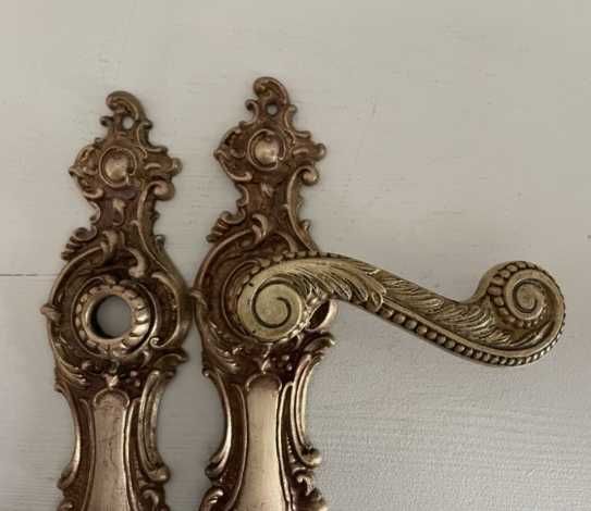 Klamki stare przedwojenne mosiężne z szyldami