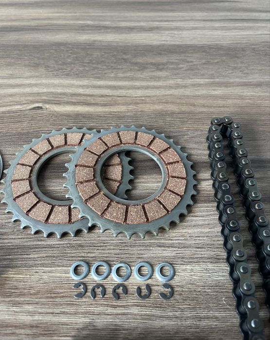 NOWE CZESKIE kompletne sprzęgło kosz tarcze sprzęgła JAWA 50 OGAR 200