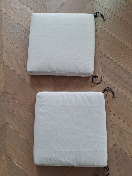 2 Poduchy na meble ogrodowe/balkonowe