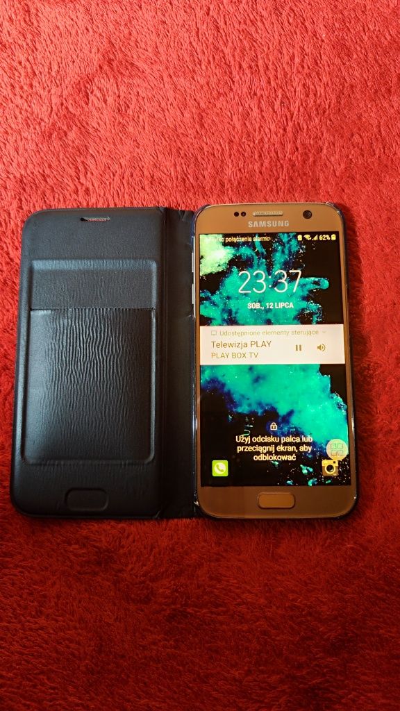 Smartfon Samsung Galaxy S7, kolor Gold, etui  Smart Viev, st.jak Nowy.