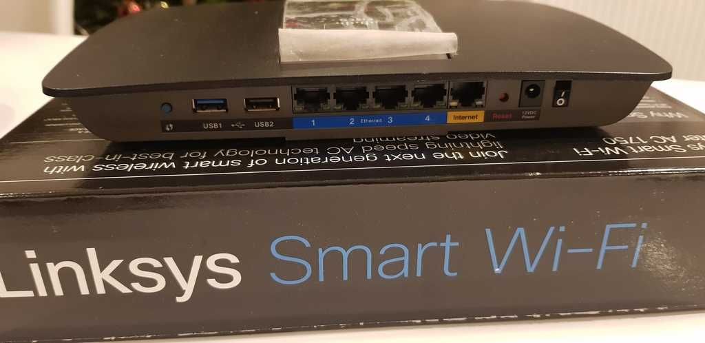 Router LINKSYS EA6700 Dual Band - 2,4 & 5 GHz