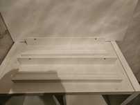 Ikea Mosslanda Półka na zdjęcia biała 55 cm
