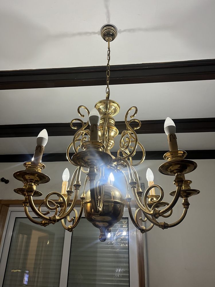 Candeeiro dourado de sala / quarto