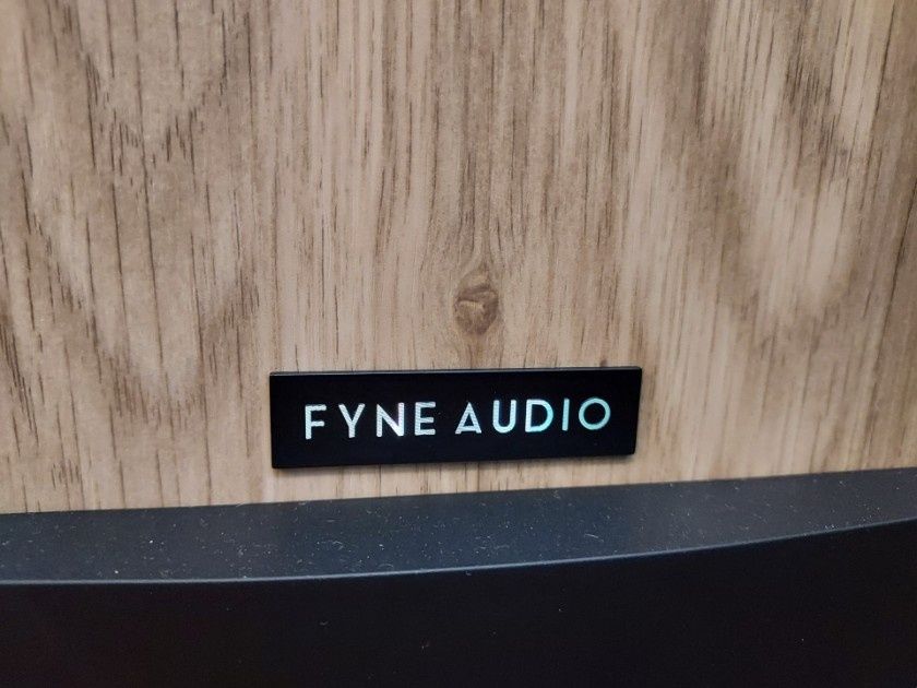 Акустика напольная Fyne Audio (Tannoy) F302