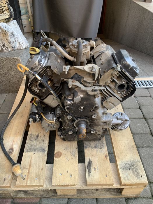 Silnik briggs 570 cc 18 km V z poziomym wałem