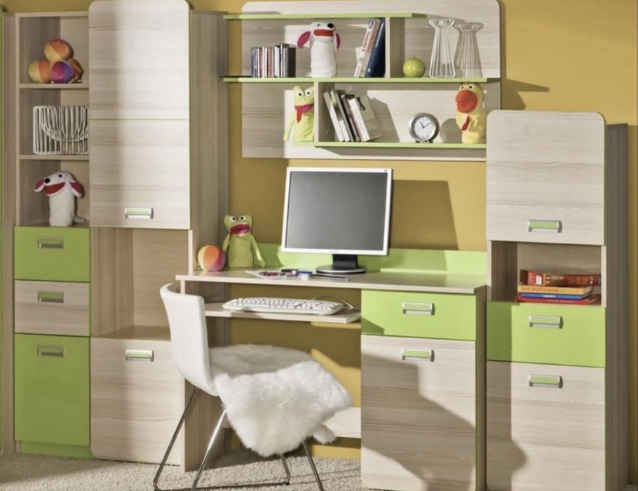 Komplet meble młodzieźowe drewniane zielone
