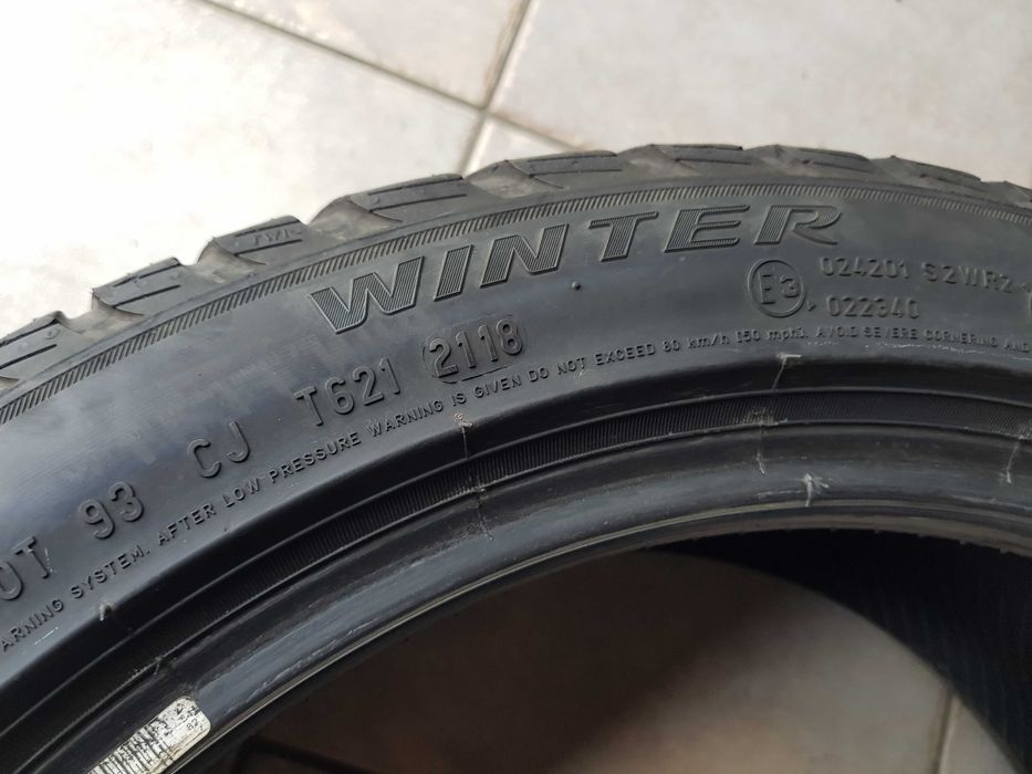 Opony zimowe Pirelli 225/45/17 R17 5,5-6mm 2018 komplet RUN FLAT BMW