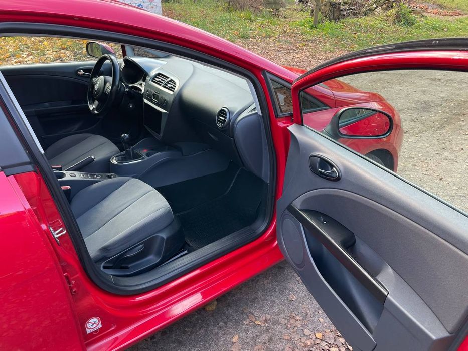 Продам seat leon 2